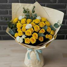 Букет цветов из:  Розы в Магасе