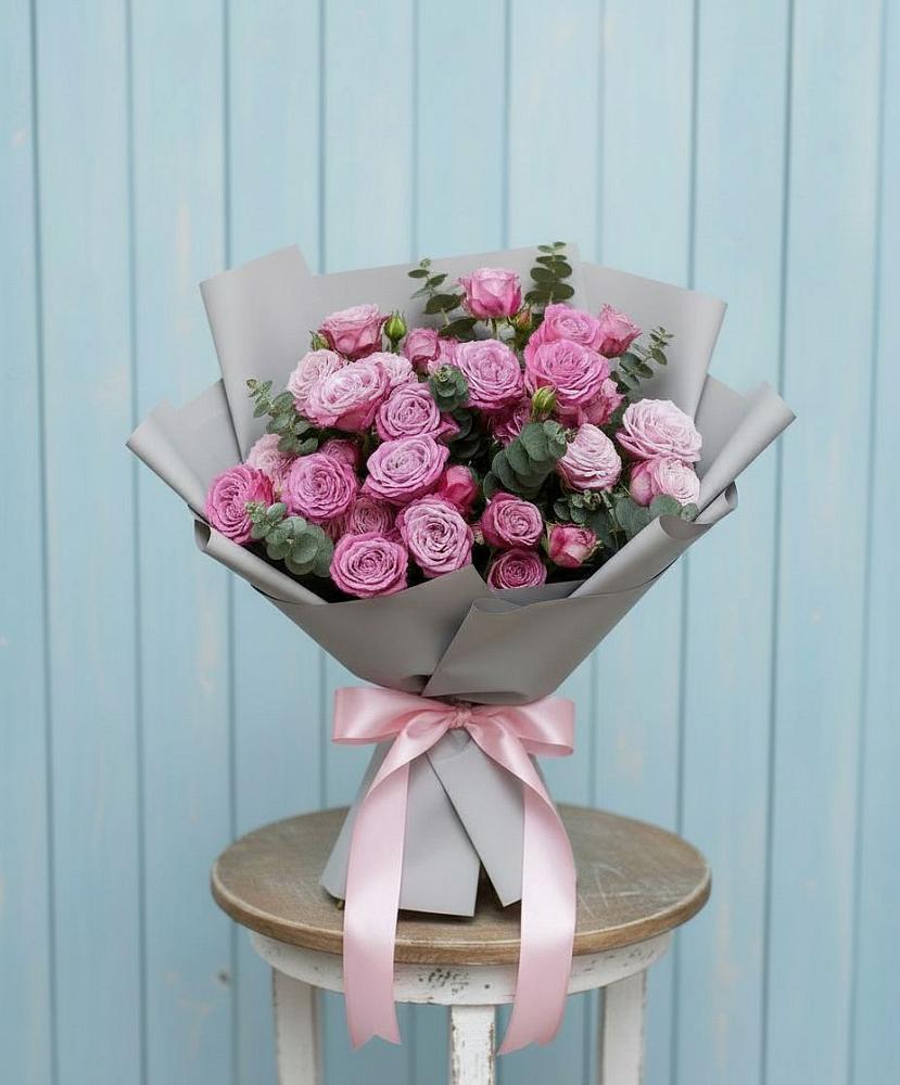 Букет цветов из: Розы в Магасе