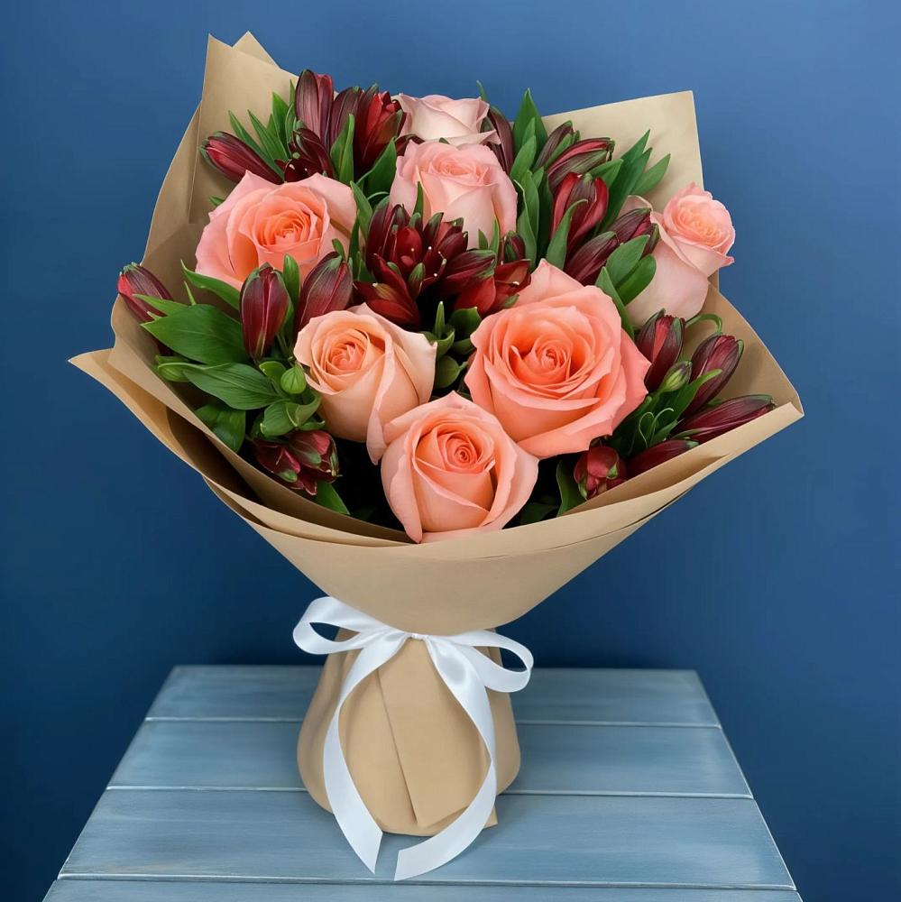 Букет цветов из: Розы и Альстромерии в Магасе