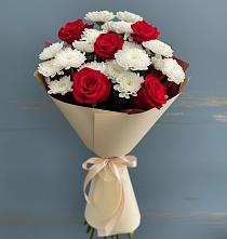 Букет цветов из:  Розы и Хризантемы в Магасе